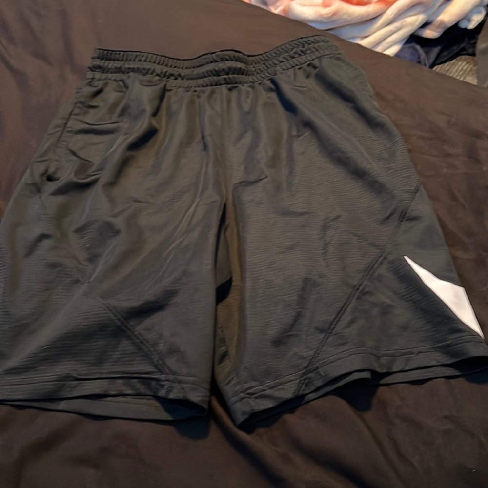nike basketball shorts